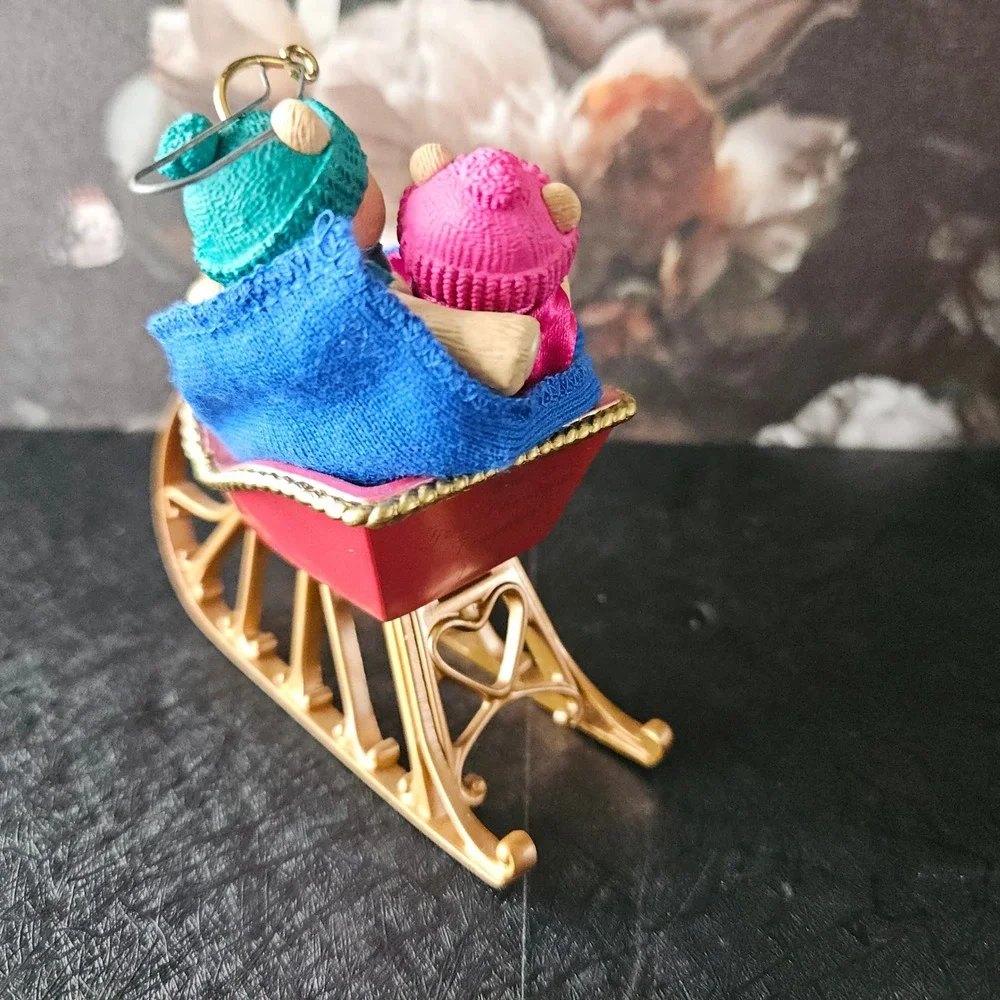 Vtg Hallmark Keepsake Our First Christmas Together‎ Ornament - 1994 - With Box